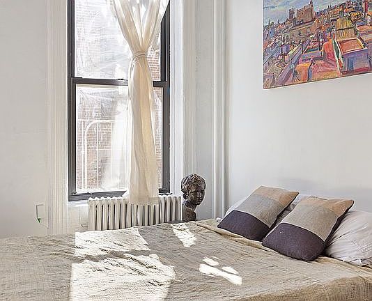 5th image of 349 W Broadway APT 10