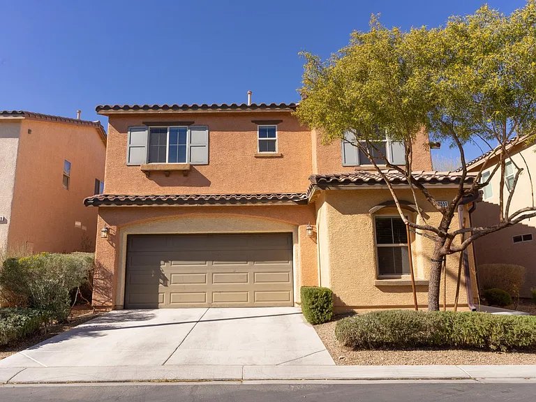 10551 Snow Lake St — Photo 26
