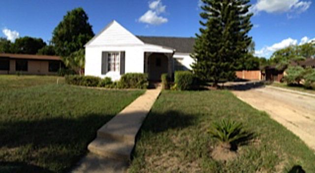 1st image of 251 Sunset Dr