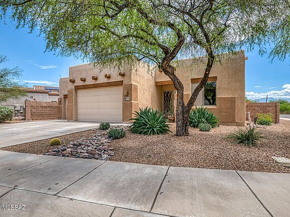 2nd image of 8176 N Sombrero Point Dr