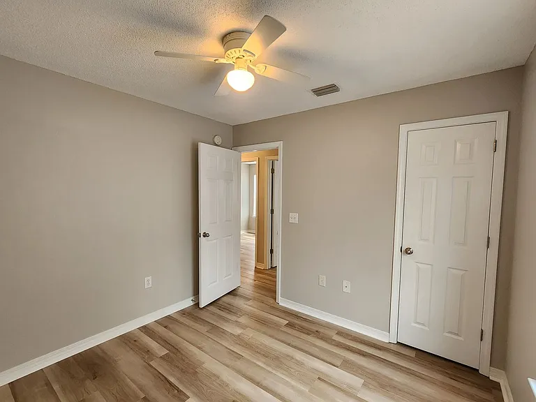1732 Abbey Loop — Photo 24