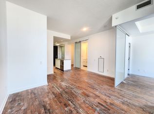 90 Park Lawn Rd #203, Toronto, ON M8Y0B6