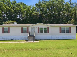 7015 Saint James Church Rd, Stantonsburg, NC 27883