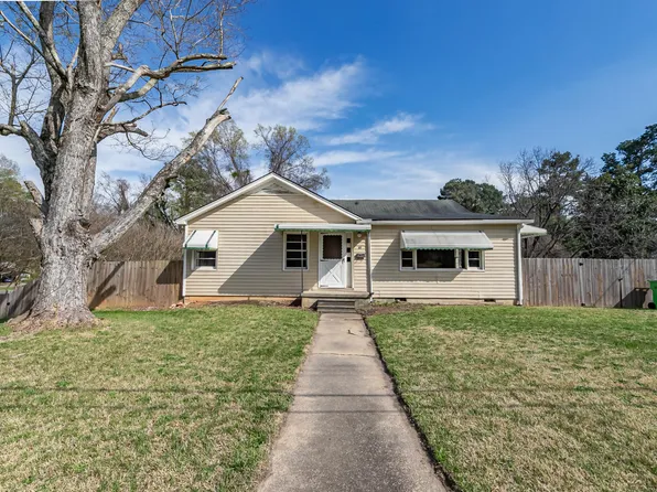 216 N Cheatham St, Franklinton, NC 27525