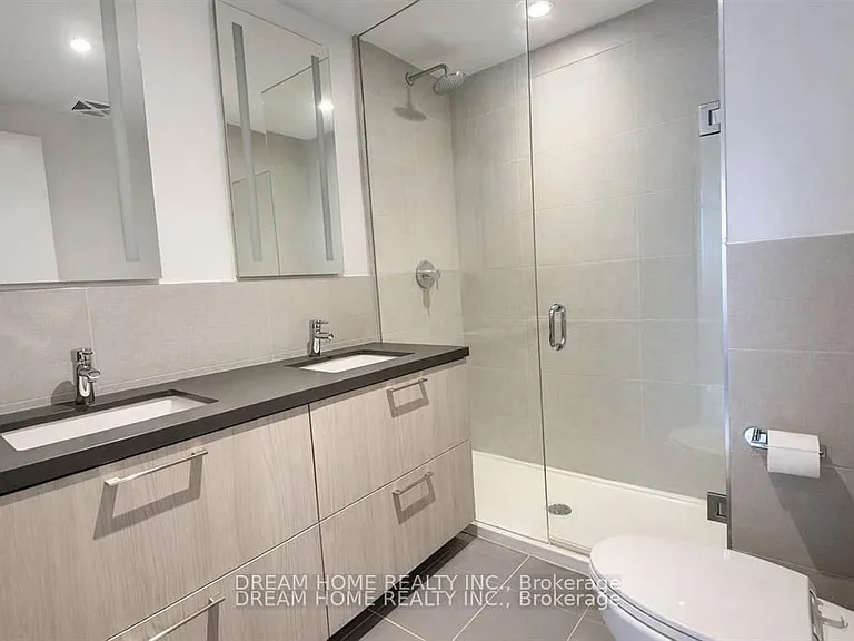1 Grandview Blvd #2302 — Photo 12