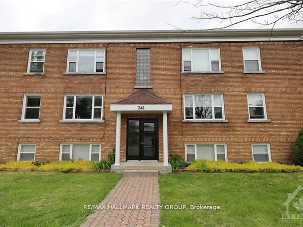 245 Des Peres Blancs Ave, Ottawa, ON