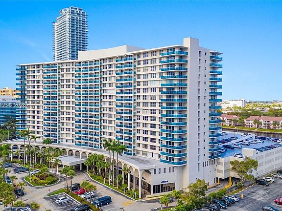 3rd image of 3800 S Ocean Dr APT 1114
