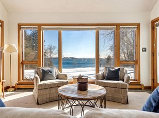 183 Foreside Rd, Falmouth, ME 04105