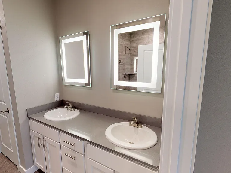 Maple Wood Townhomes — Photo 34