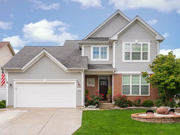 870 Oak Ridge Blvd, Elgin, IL 60120
