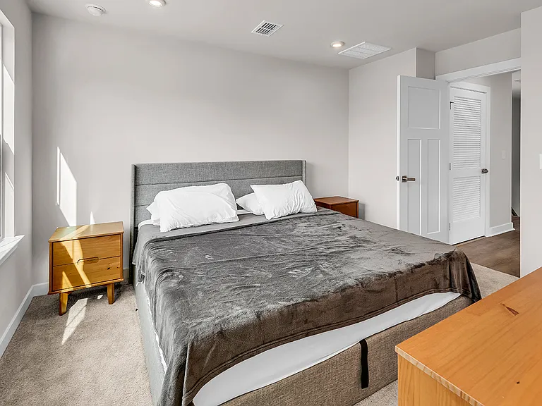 2504 Rowyn St — Photo 29