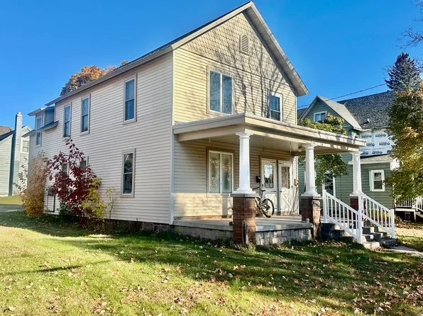 203 E Michigan St #1, Marquette, MI 49855
