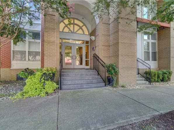 388 Boush St Unit 207, Norfolk, VA 23510