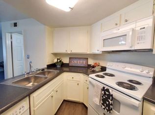 Villas on B Street, Ramona, CA 92065