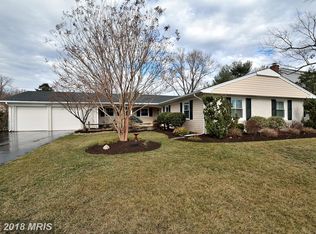13144 Penndale Ln, Fairfax, VA 22033