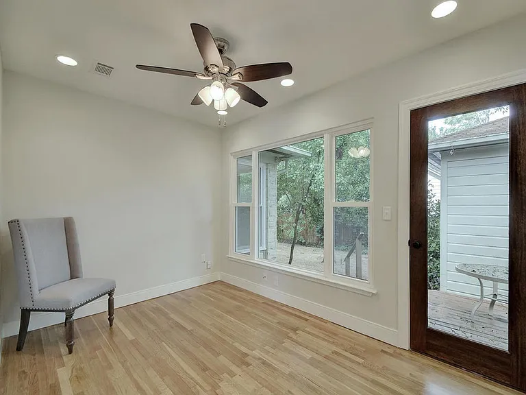 2914 Hampton Rd — Photo 8