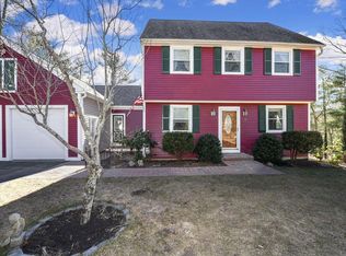 22 Cranberry Cir, Carver, MA 02330