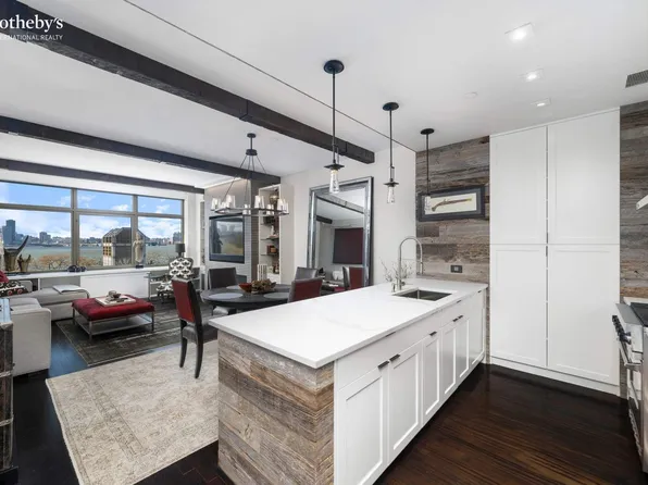 1 Morton Square image 2 of 9