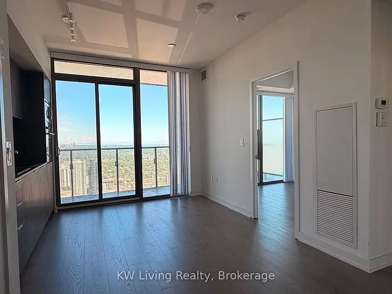 11 Wellesley St W #5913 — Photo 2