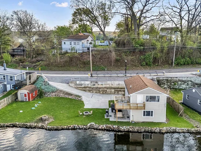 829 Portage Lakes Dr #ID1496076P — Photo 42