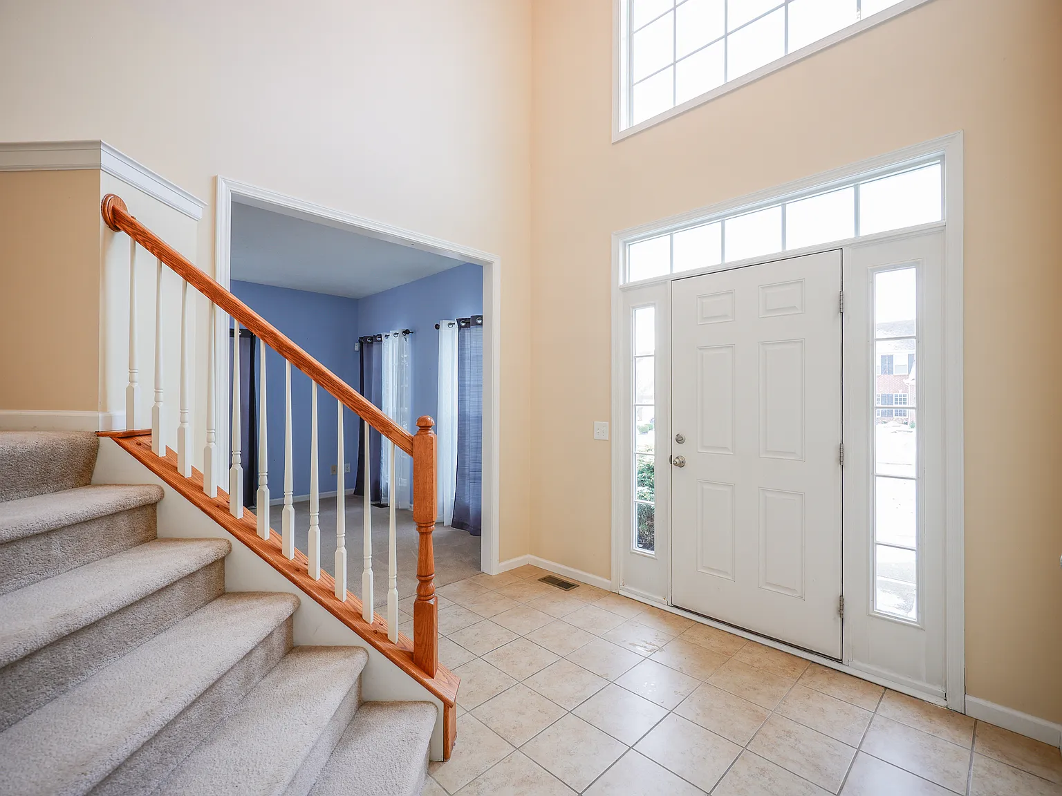 4 bed, 3.5 bath, 3467 sqft, $3,500 — Photo 3