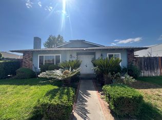 2728 N Berkeley St, Orange, CA 92865