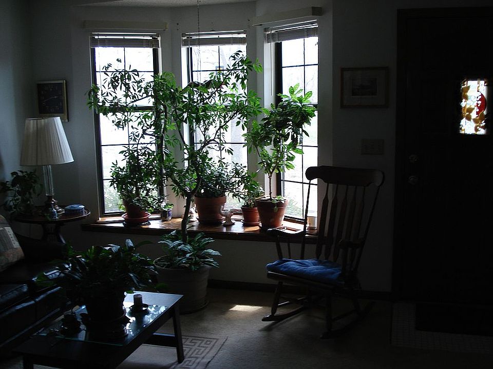 2nd image of 8408 N Park Ct