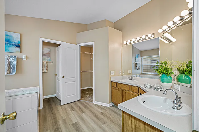 12915 Early Run Ln — Photo 27
