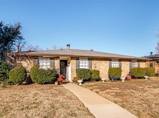 5610 Magnolia Ln, Rowlett, TX