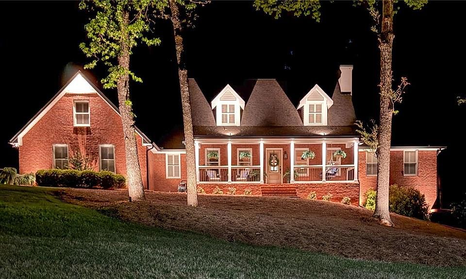 1st image of 125 Abner Dr