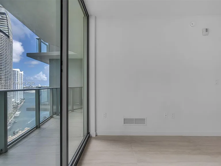 77 SE 5th St #2405 — Photo 20