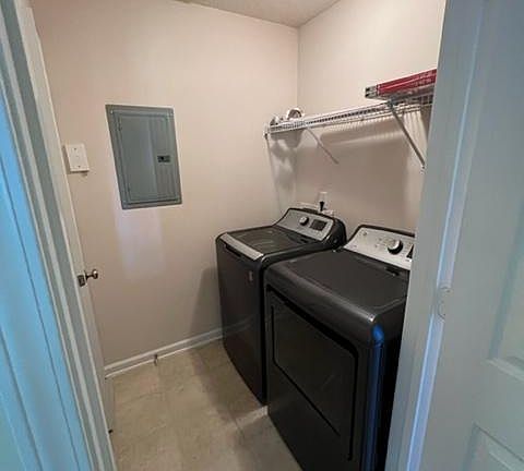 4th image of 4315 Cedarcroft Ct APT 3B