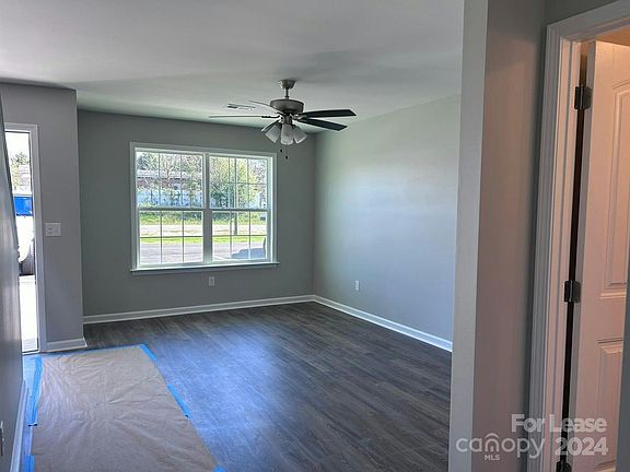 5th image of 200 W Sewell St #200D