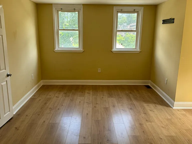 3410 Glen Ave — Photo 7