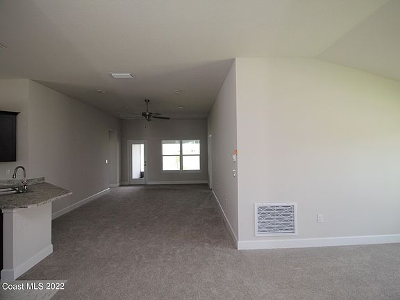 4th image of 616 Kylar Dr NW