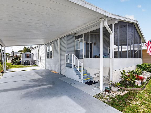2nd image of 4290 Meadow View Drive
