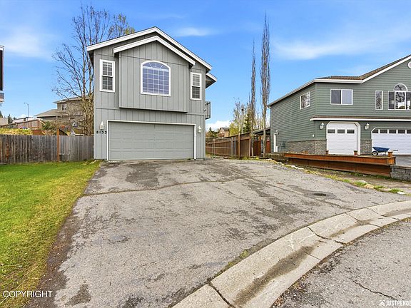 3rd image of 8133 Sandy Cir