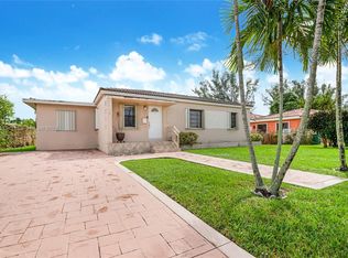 1725 SW 72nd Ct, Miami, FL 33155