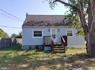 2137 W Oak Rd, Vineland, NJ 08360