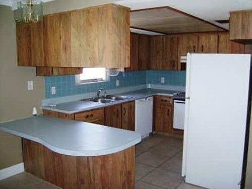 4th image of 799 E River Oak Dr