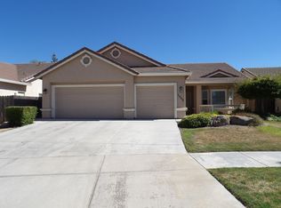 1352 Cormorant Dr, Merced, CA 95340