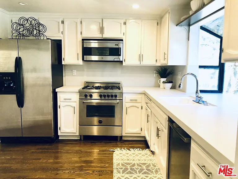 26311 W Bravo Ln — Photo 4