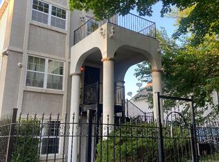 2742 W 16th St #1, Chicago, IL 60608