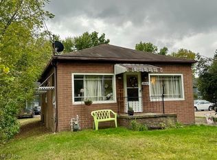 1900 Springfield Lake Blvd, Akron, OH 44312
