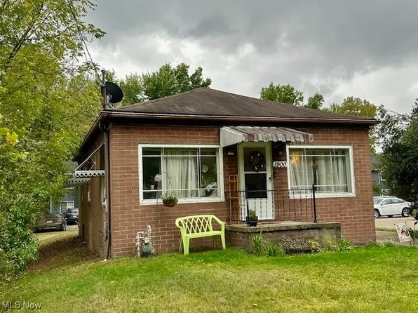 1900 Springfield Lake Blvd, Akron, OH 44312