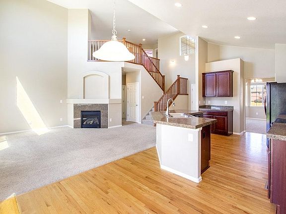 4th image of 618 Lanley Dr