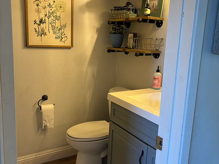 7253 Viar Ave — Photo 9