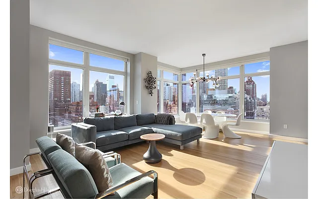 Rented by Douglas Elliman | media 35