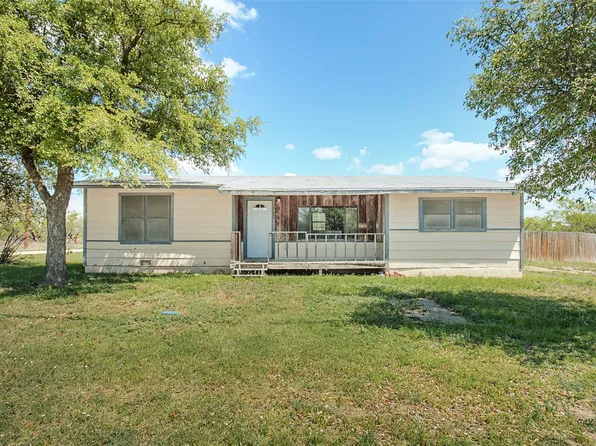 502 Barnett St, Eden, TX 76837