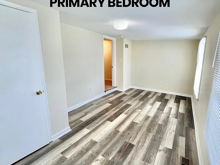 304 Dorrance St #B — Photo 6
